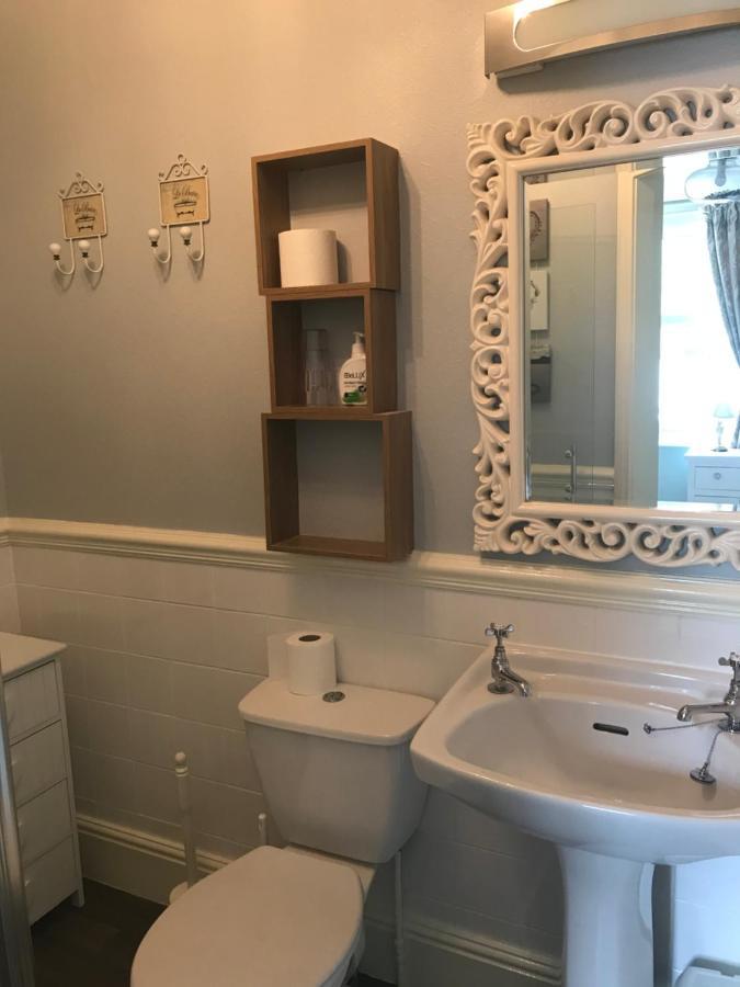 Anchorage House Hotel Whitby Bagian luar foto